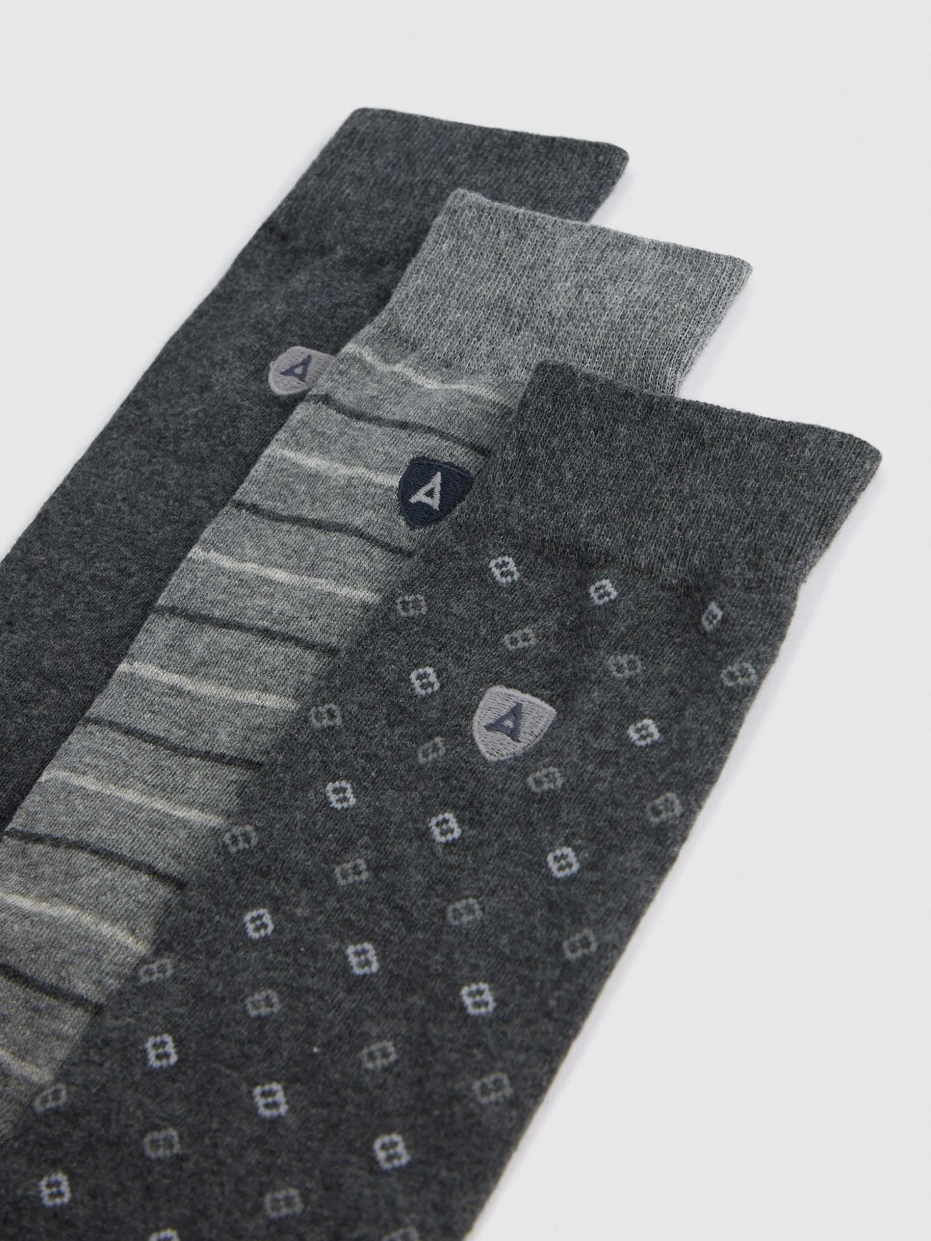 CALCETINES GRIS