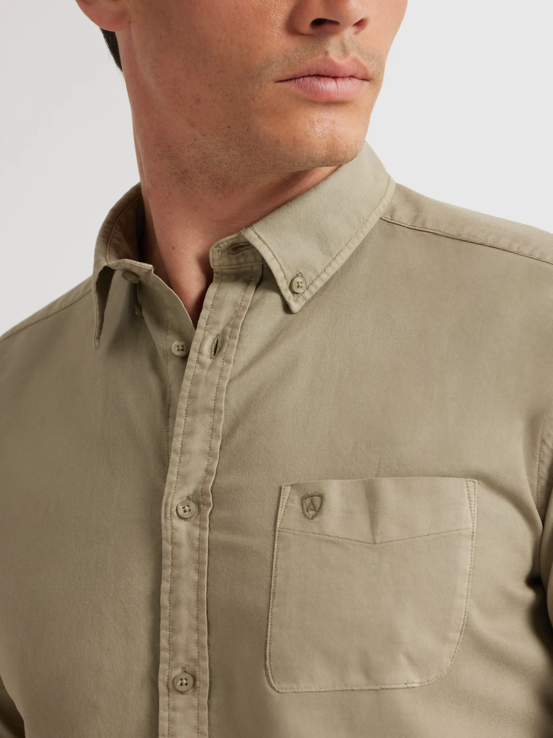 CAMISA OXFORD POCKET DYE VERDE