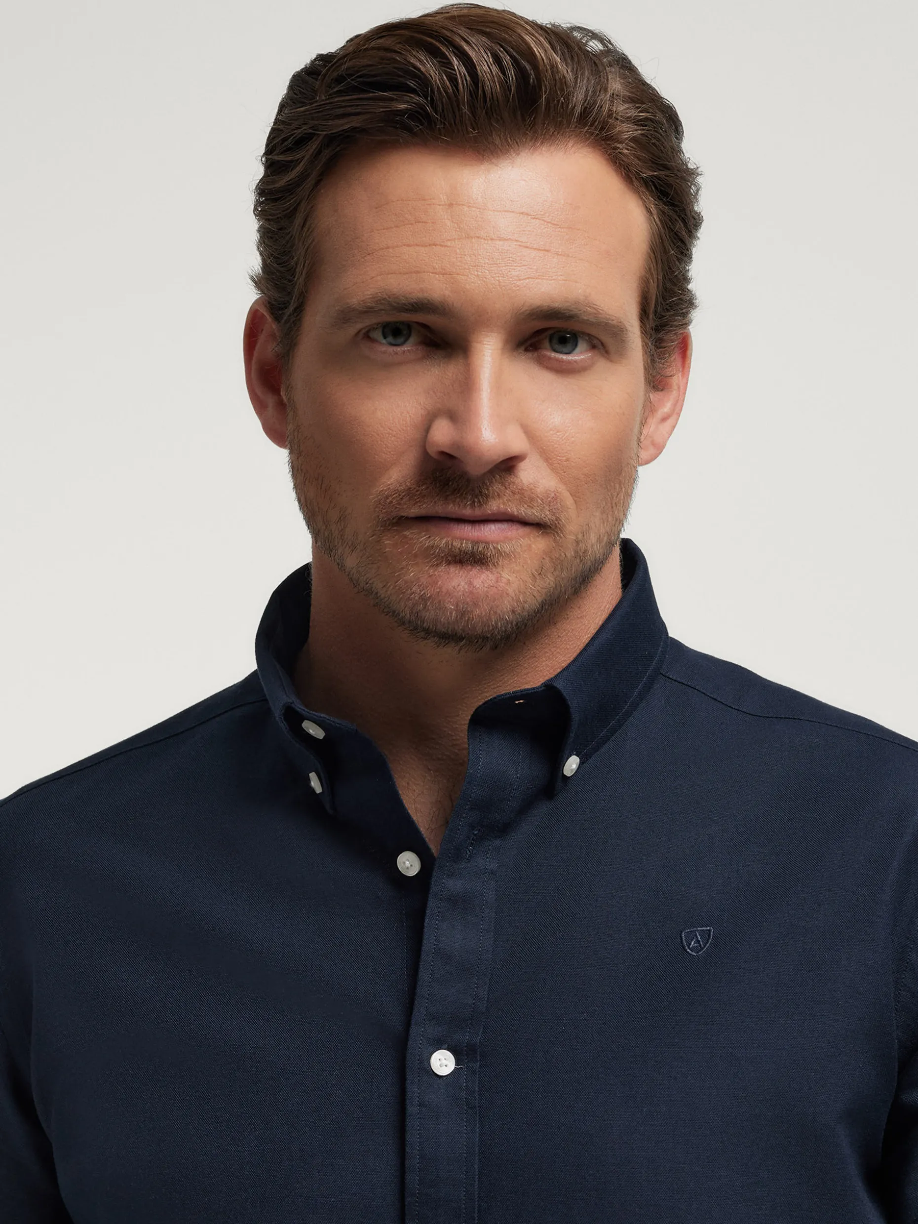 CAMISA OXFORD SOLID AZUL MARINO