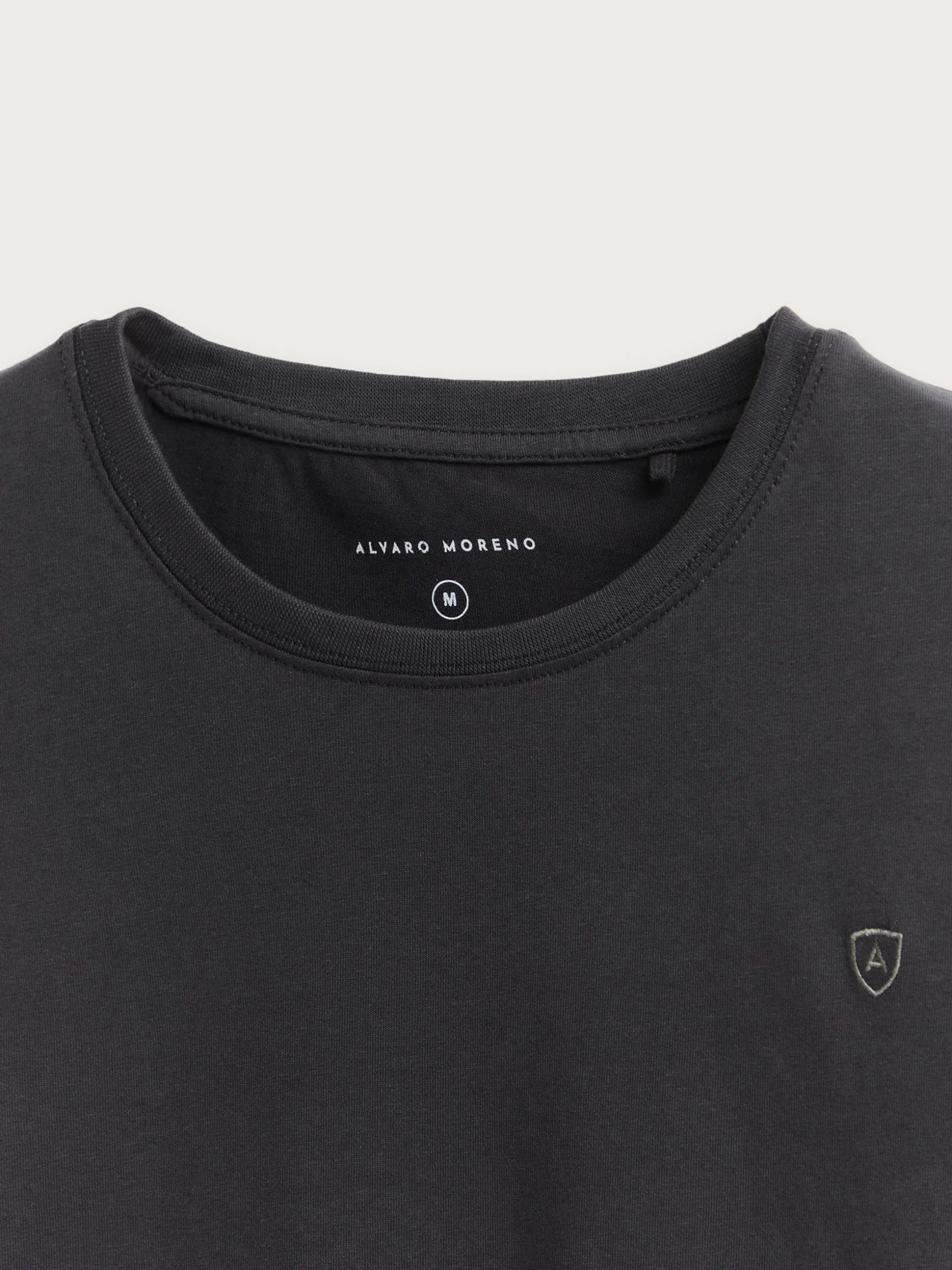 CAMISETA BASICA NEGRO