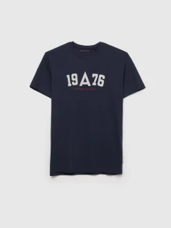 CAMISETA COLLEGE AZUL MARINO