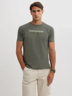 CAMISETA SKATEBOARD VERDE