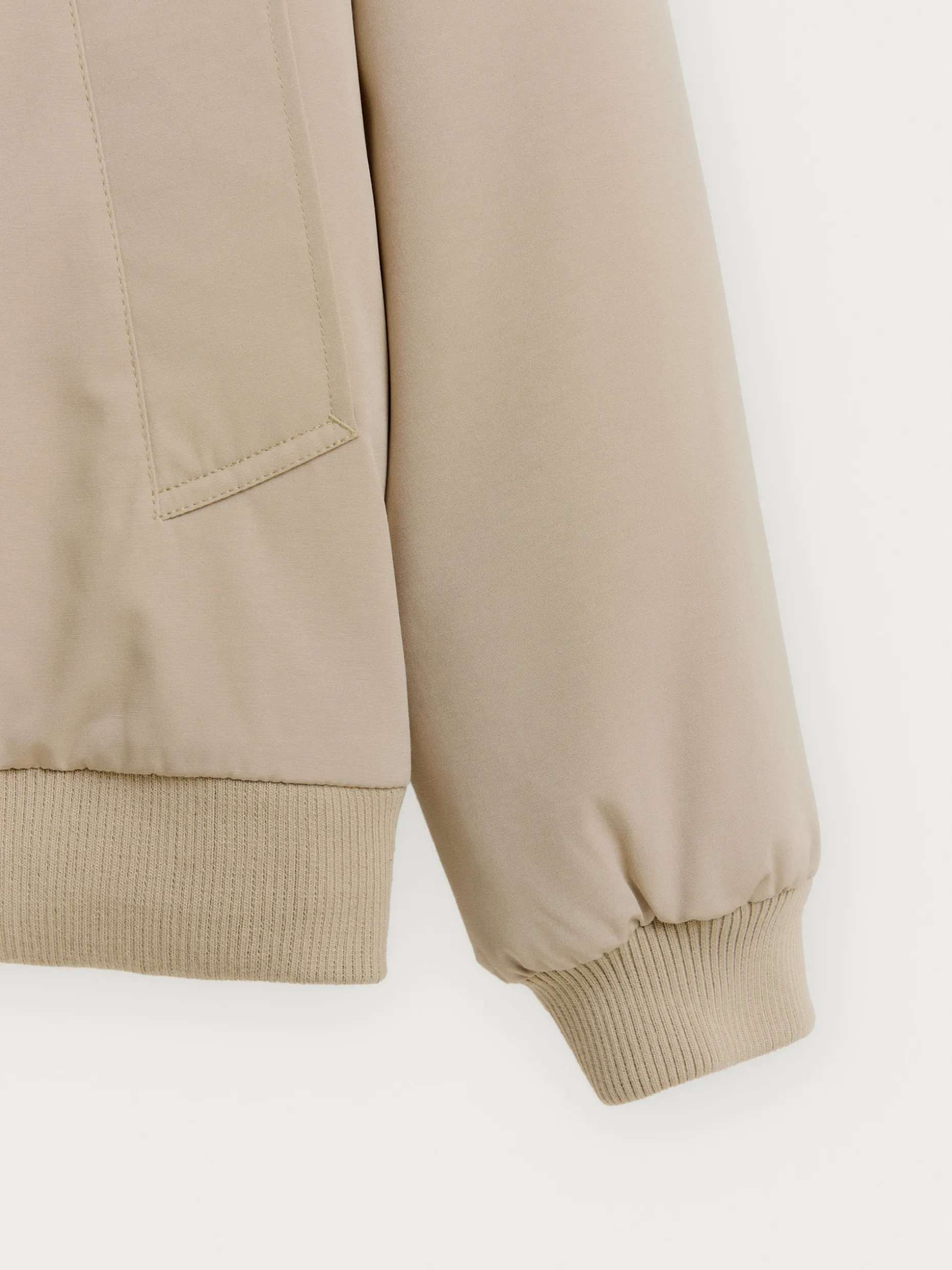 CAZADORA SMART BEIGE