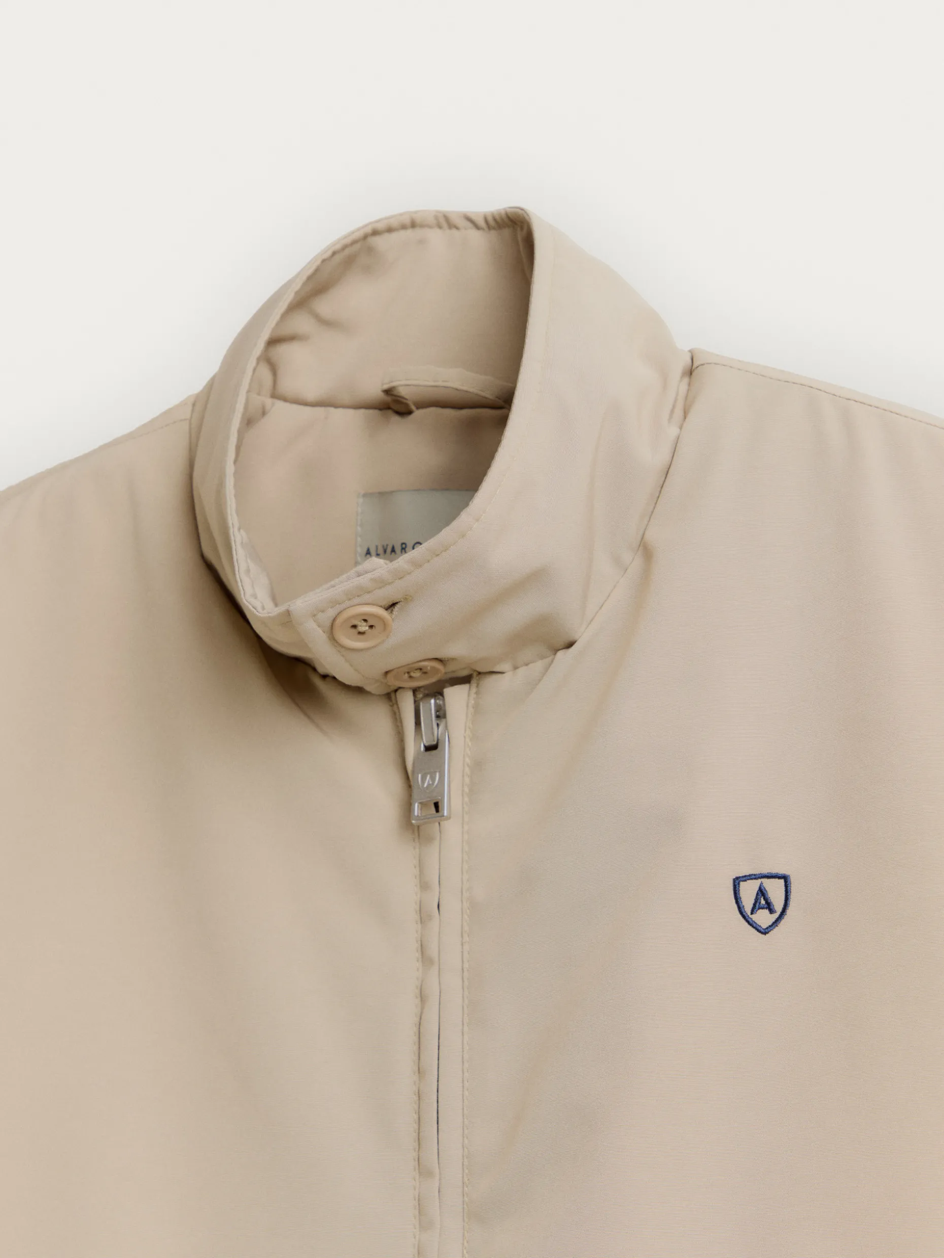 CAZADORA SMART BEIGE