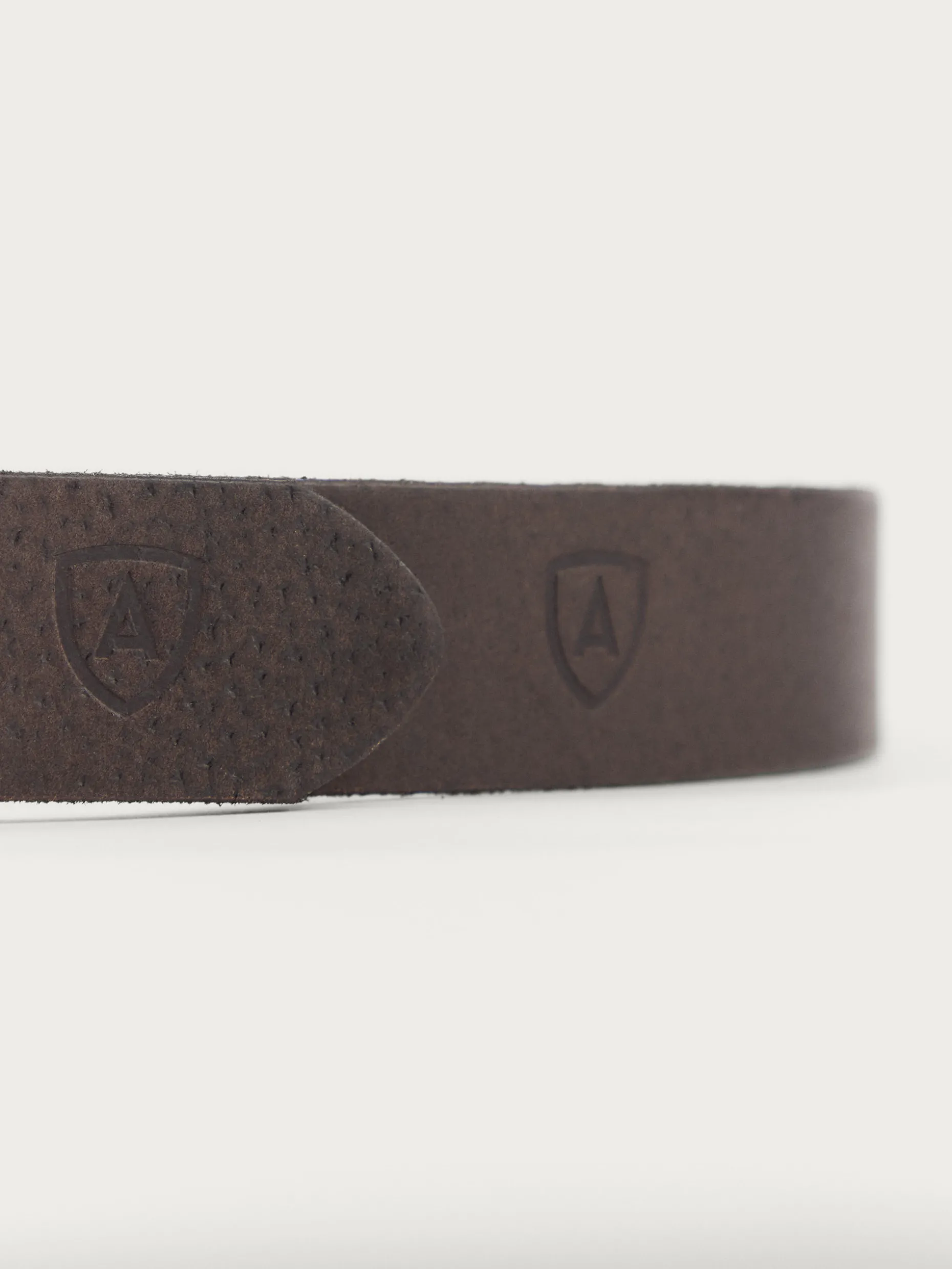 CINTURON LOGO PIEL MARRÓN