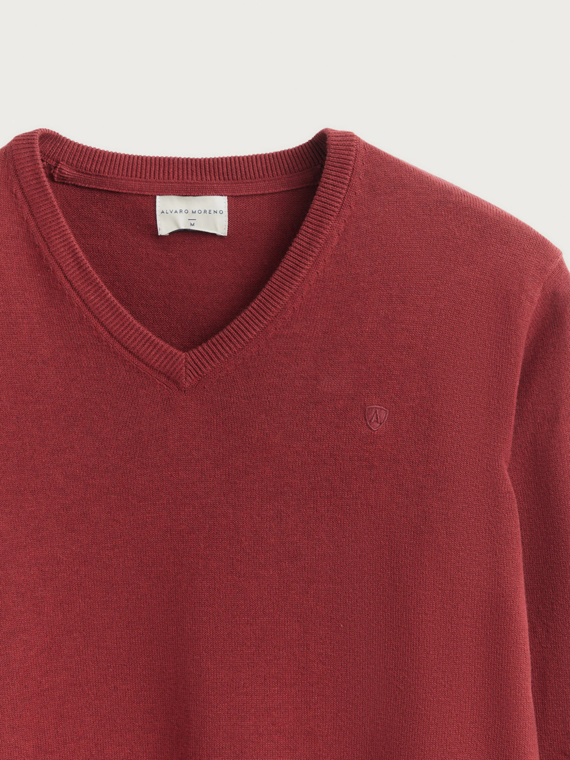 JERSEY V-NECK TRENDY BURDEOS