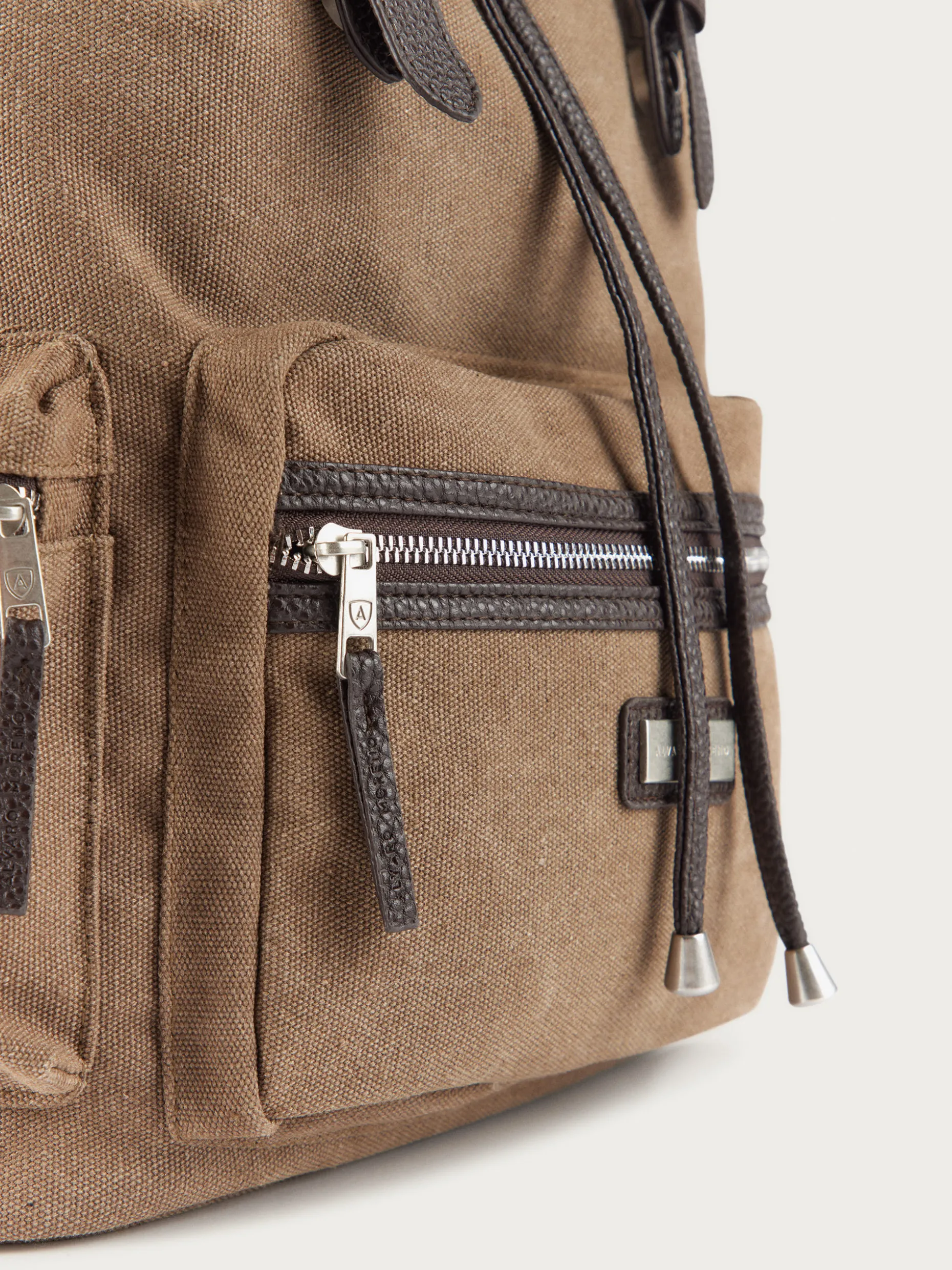 MOCHILAN NOLAN CAMEL