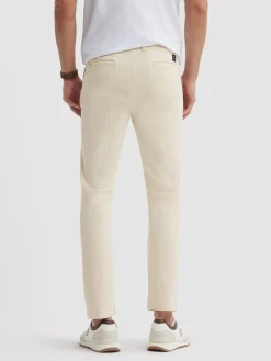 PANTALON CHINO COMFORT CRUDO