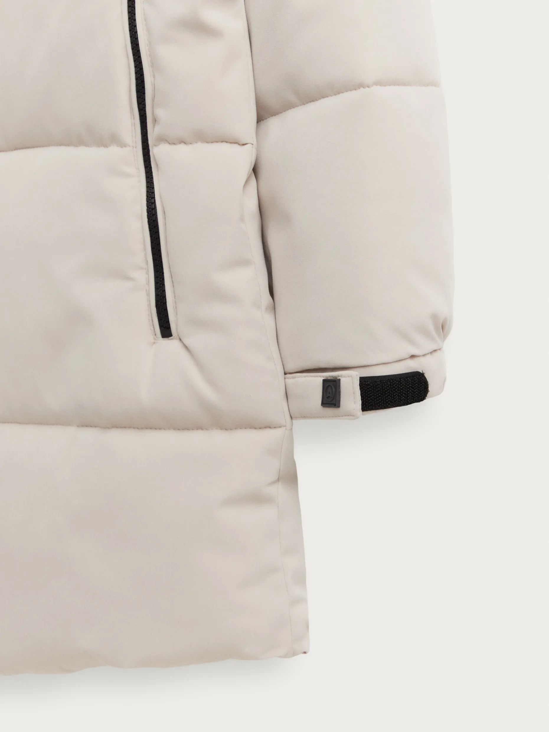 PARKA BASKERVILLE CRUDO