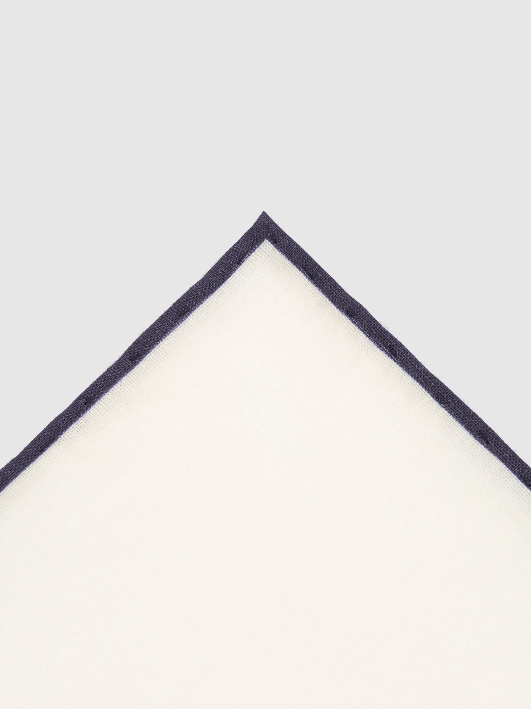 PAÑUELO LINO AZUL MARINO