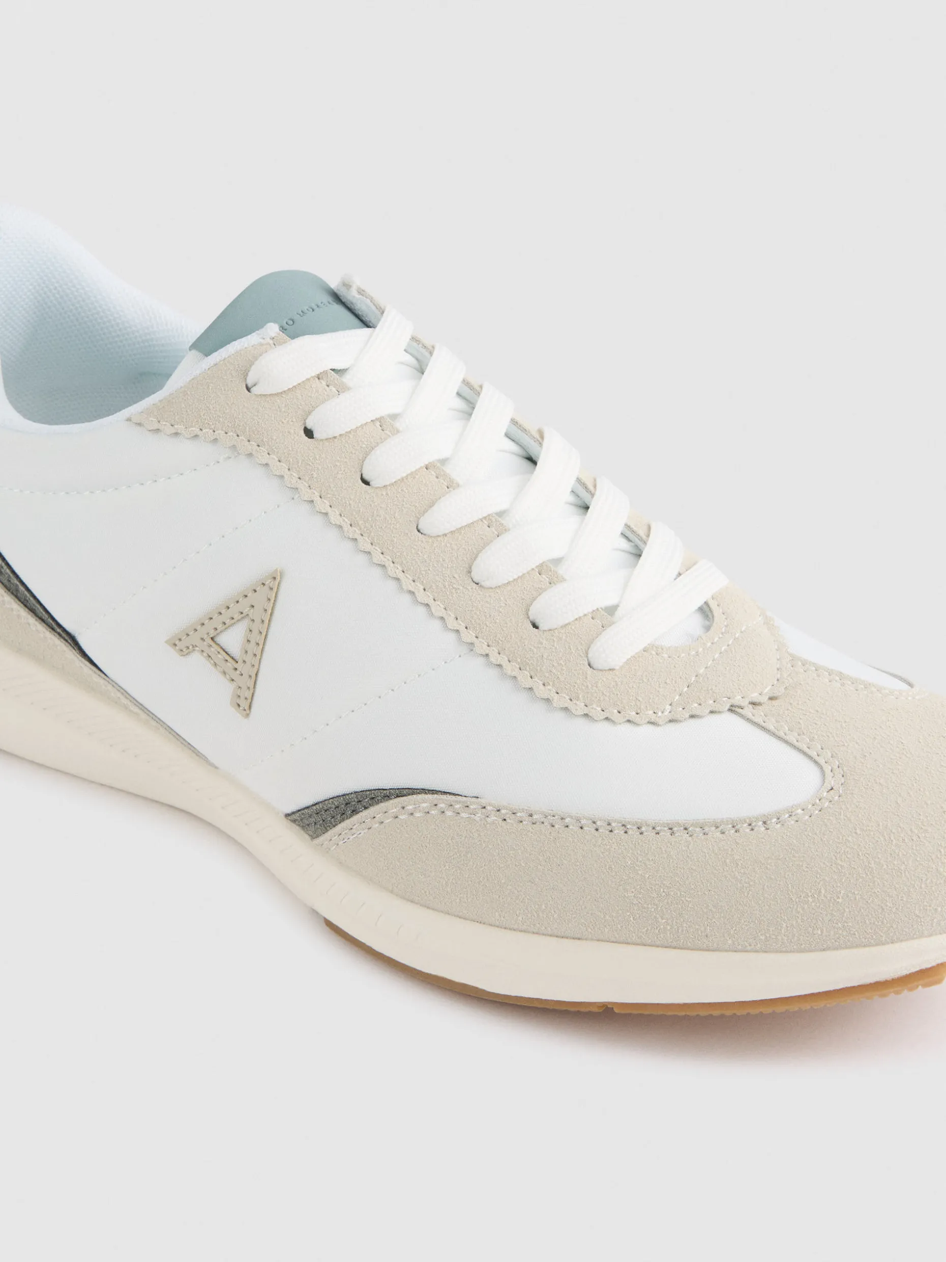 SNEAKERS ELBOW CRUDO