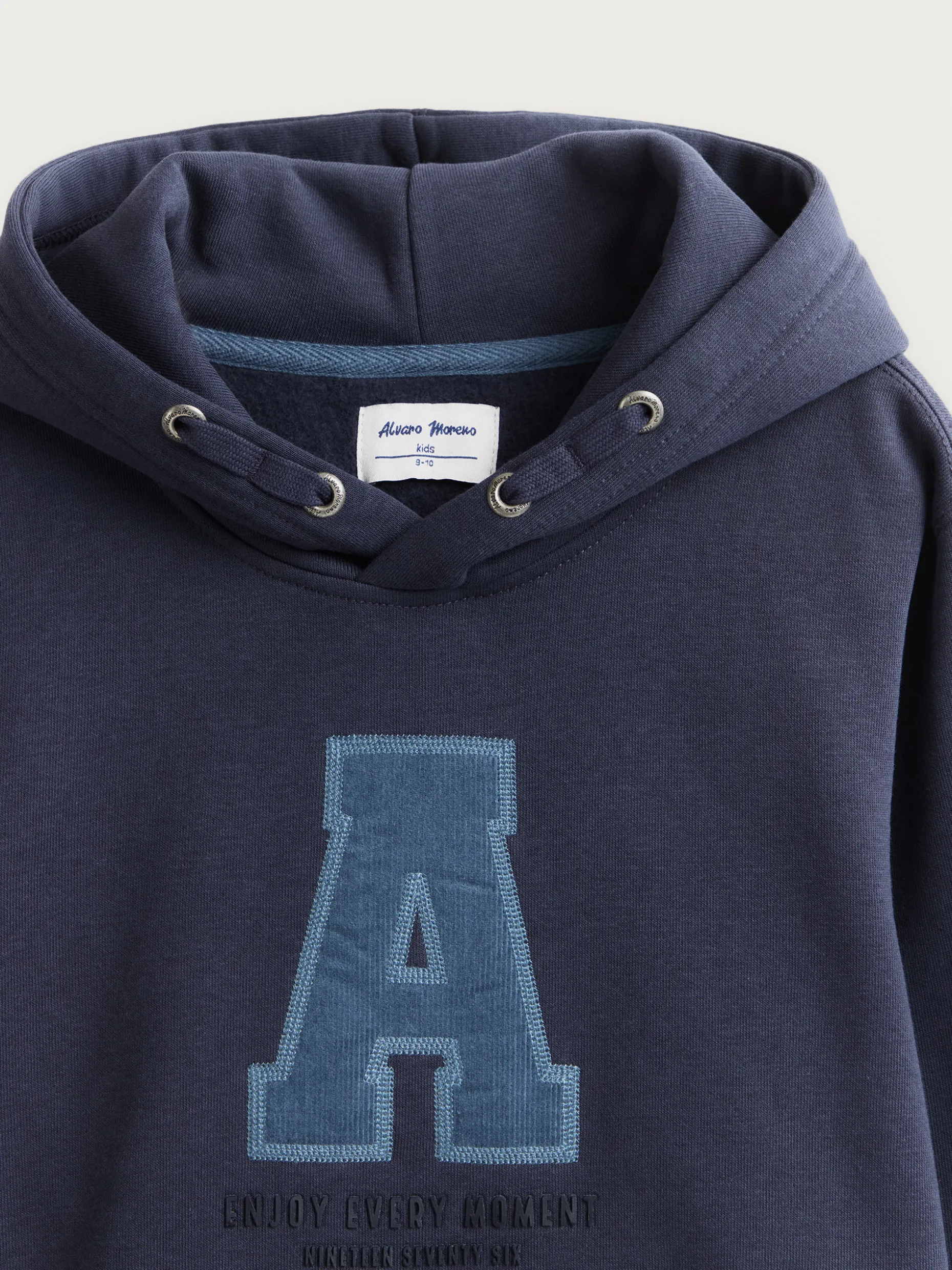 SUDADERA MOMENT KIDS AZUL MARINO